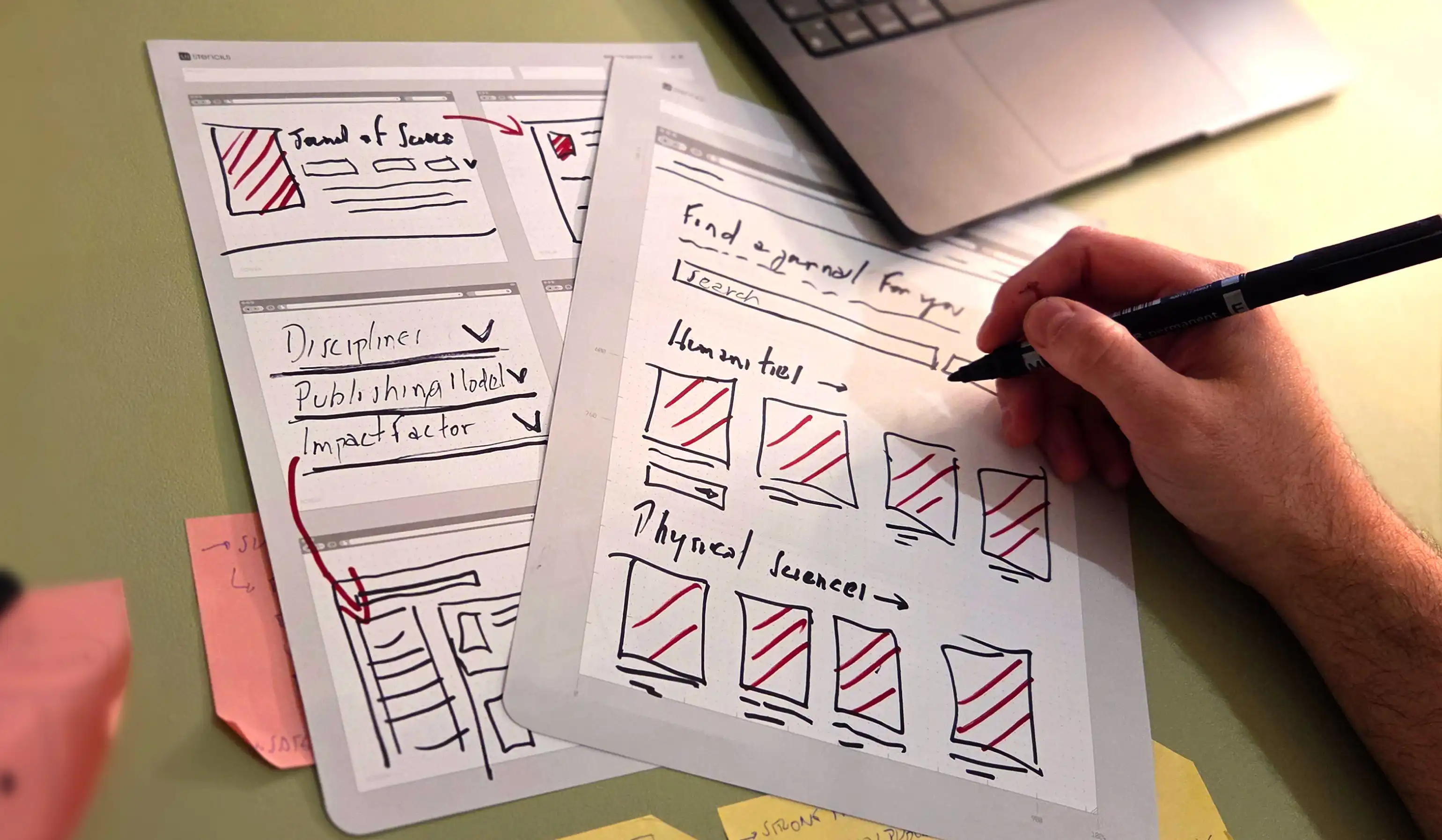 Renan prototyping on paper
